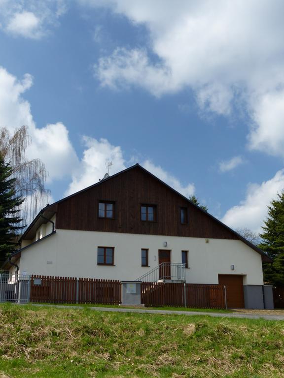 Haus Tolstejn Apartment Jiretin pod Jedlovou Exterior photo