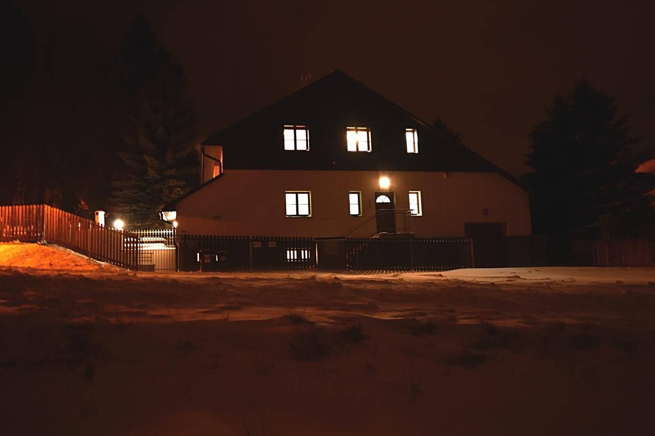 Haus Tolstejn Apartment Jiretin pod Jedlovou Exterior photo