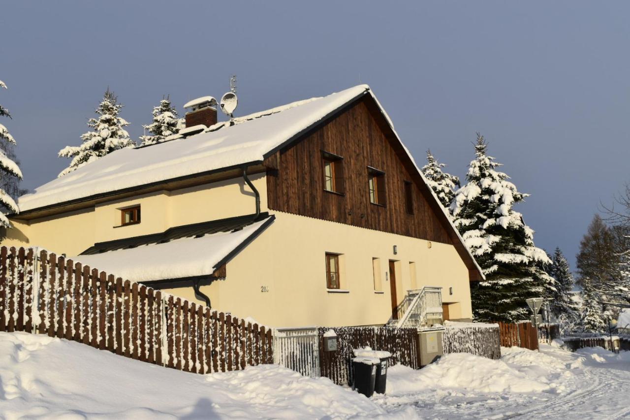 Haus Tolstejn Apartment Jiretin pod Jedlovou Exterior photo